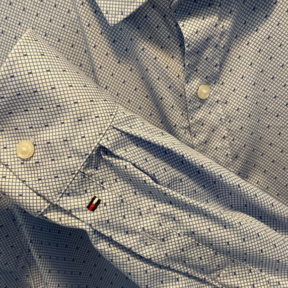 TOMMY Hilfiger shirt - Picture 6 of 7